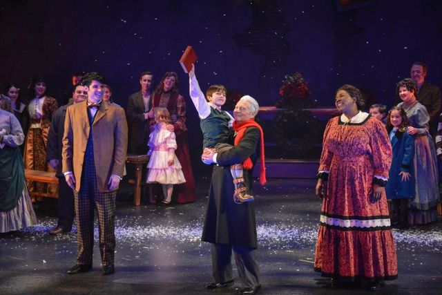 A Christmas Carol At ZACH Theatre | ZACH Theatre