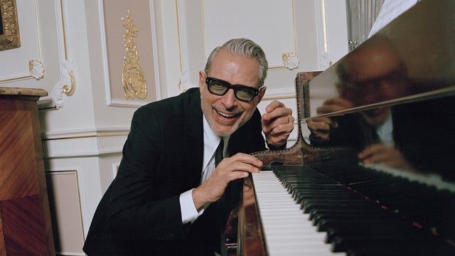 Jeff Goldblum & the Mildred Snitzer Orchestra 2025 (Chicago) | The Chicago Theatre