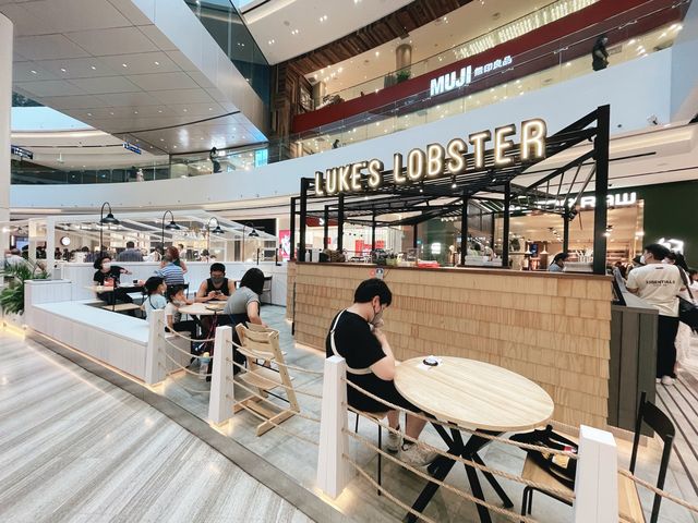 Lobster seafood joint at Jewel Changi