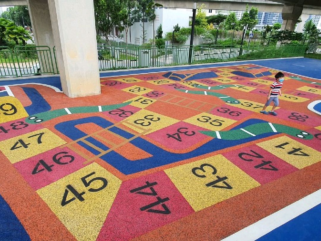 Giant Life Size Snake and Ladder | Trip.com Singapore Travelogues