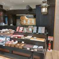 JR大阪駅でも炙りみたらし買えるよ～！浪芳庵エキマルシェ店