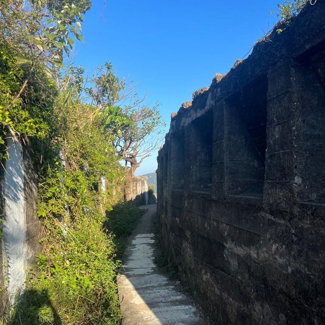 魔鬼山，探軍事古蹟維港靚景，有特色的歷史行山路線