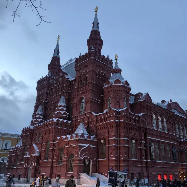 150년의 역사를 자랑하며 가장 큰 역사박물관😮😮!!! 모스크바 국립역사 박물관을 파헤쳐 보자~~!!