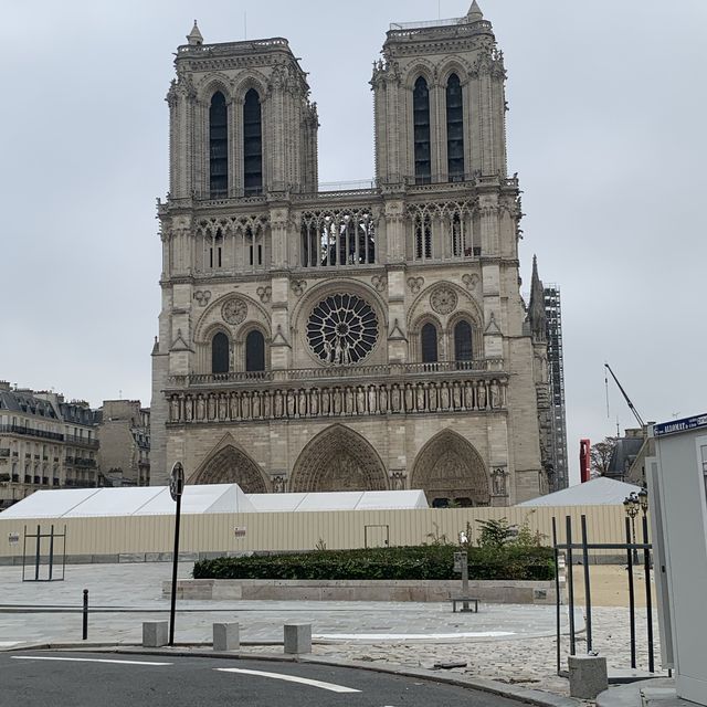 Cathédrale Notre-Dame de Paris @ Cathedral that burned on 2019 in Paris ! 