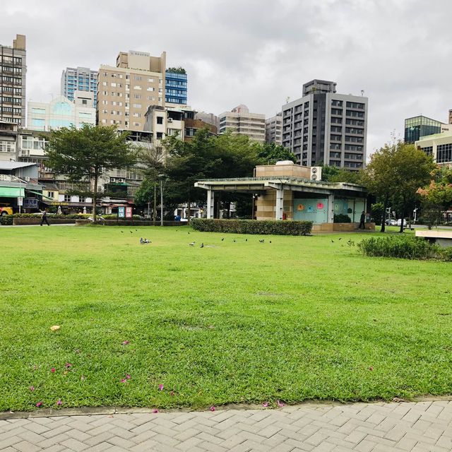 💛這是一個好地方💛Jiancheng Park 建成公園