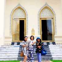 วัดไชโยวรวิหาร วัดสวย พระงาม ติดริมแม่น้ำเจ้าพระยา