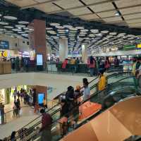 Best location for shopaholics & movieholics