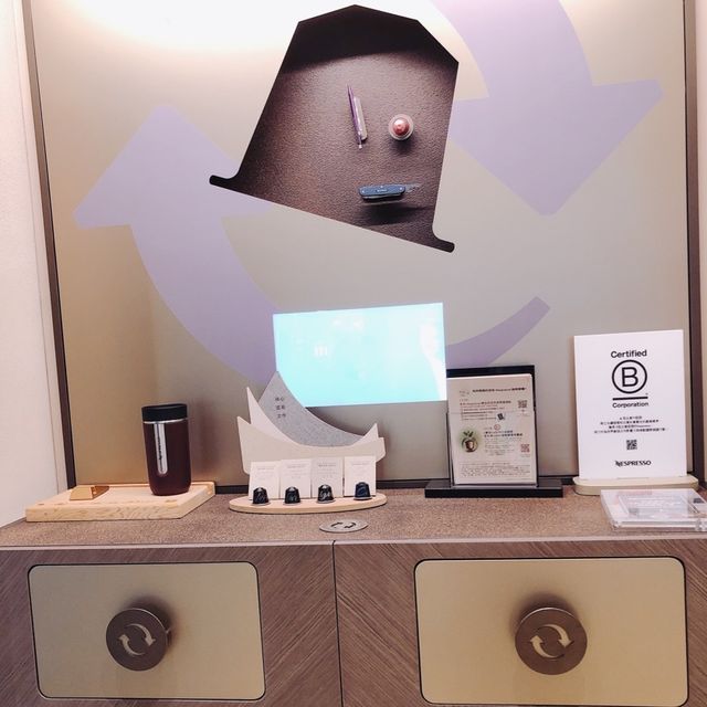 喝杯咖啡☕️ NESPRESSO Shin Kong Mitsukoshi Taipei Xinyi A11 Store NESPRESSO 新光三越台北信義新天地A11新概念精品店