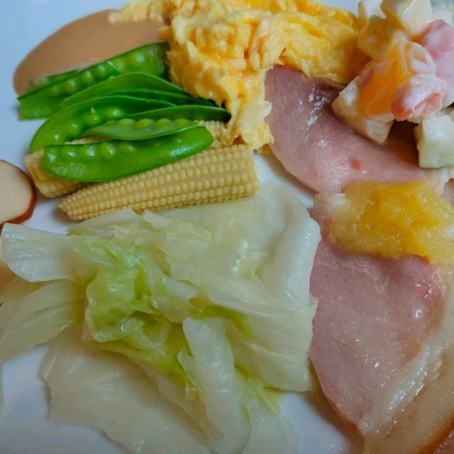 礁溪誠闊溫泉渡假飯店-森林系用餐環境（早餐）