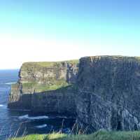 AWE-INSPIRING Cliffs in Ireland 💚🇮🇪