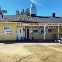Amazing burgers in Kolari