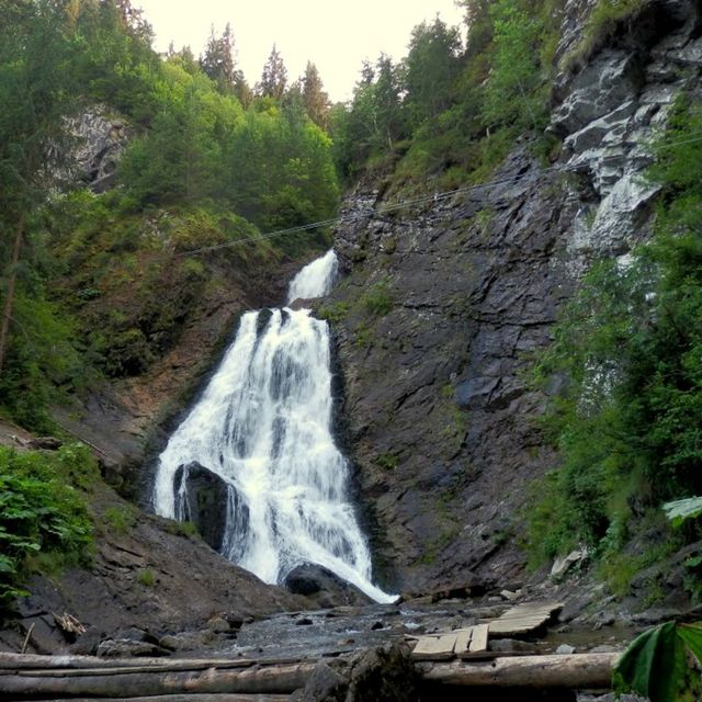 Bride's Veil Waterfall