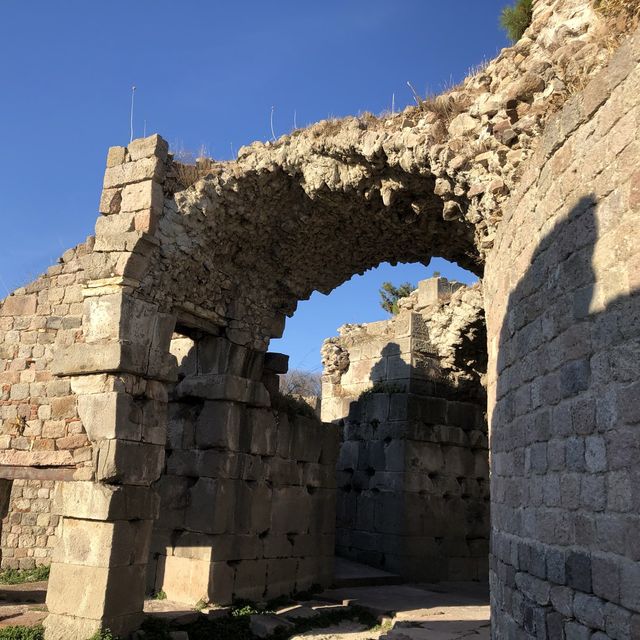 古代の医療・健康センター　アスクレピオン（トルコ）