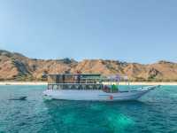 Sharing Phinisi boat tour Komodo 3 days 2 night