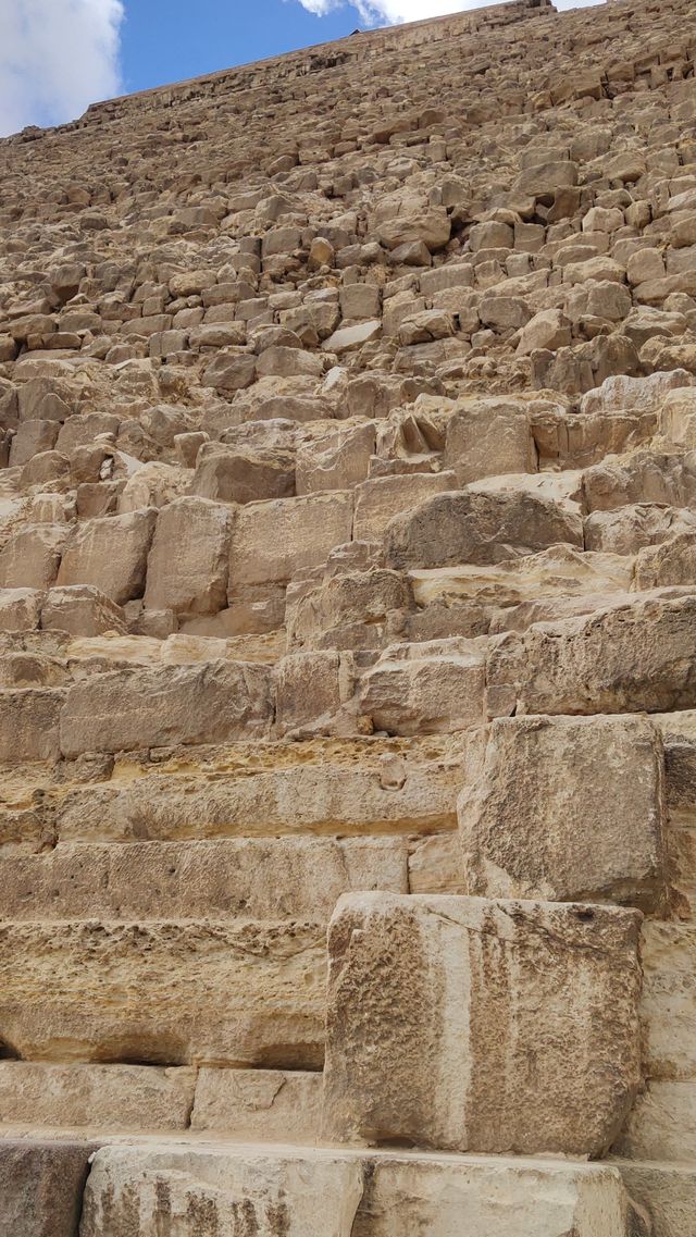 Unfillable pits, endless regrets - the Pyramid of Khufu.