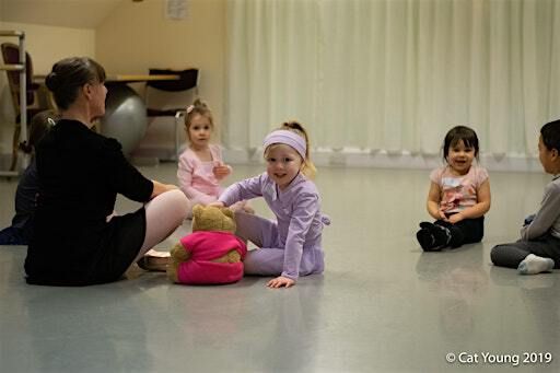 FREE ballet class for 3 - 5 year olds in Abingdon | Downland Dance