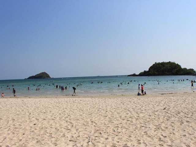 หาดนางรำ สัตหีบ
