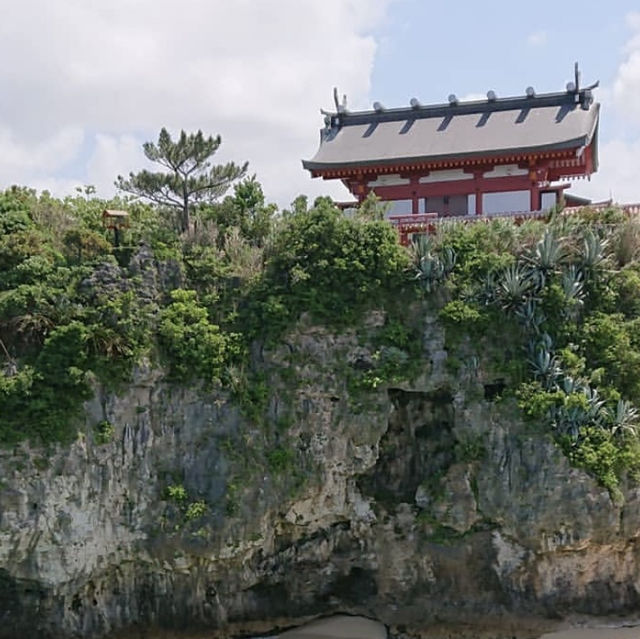 沖繩超令波上宮😎懸崖上嘅神社⛩️