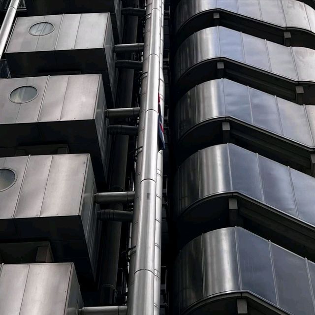 One Of The Many Popular Buildings In London