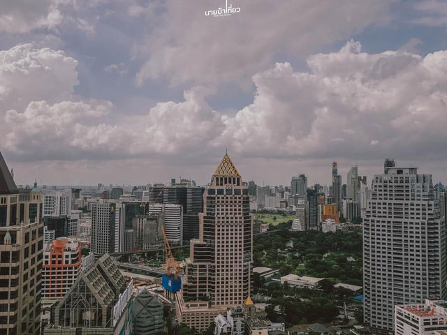  𝐁𝐚𝐧𝐲𝐚𝐧 𝐓𝐫𝐞𝐞 𝐁𝐚𝐧𝐠𝐤𝐨𝐤 ย่านสาทร