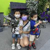 《親子叢林激光槍戰》
