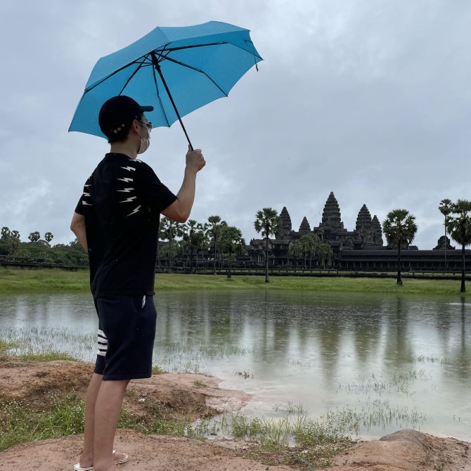Rainy Angkor. Are you sick?😑