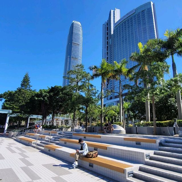中環碼頭海濱長廊 ～ 坐擁無敵海景 
