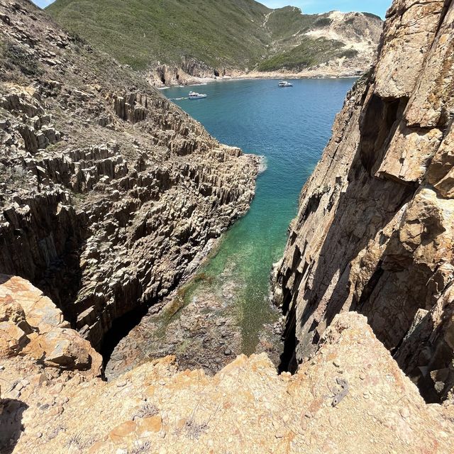 深入木棉洞 🏞🌊
