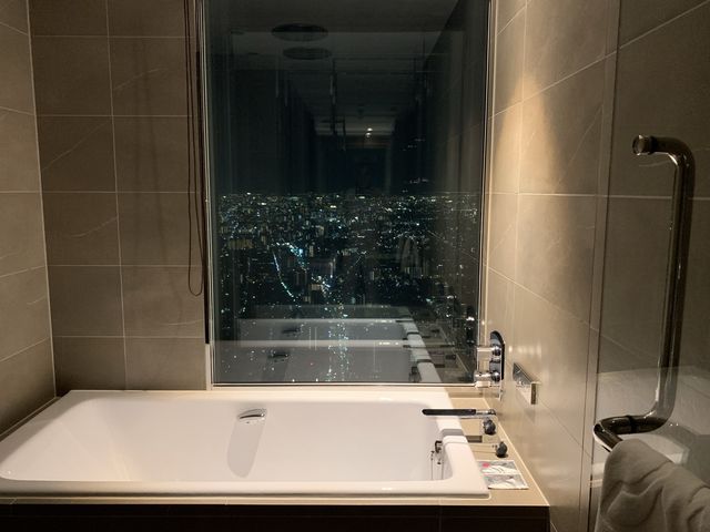 大阪　ラグジュアリーホテル　大阪マリオット都ホテル天空のルームツアー❗️