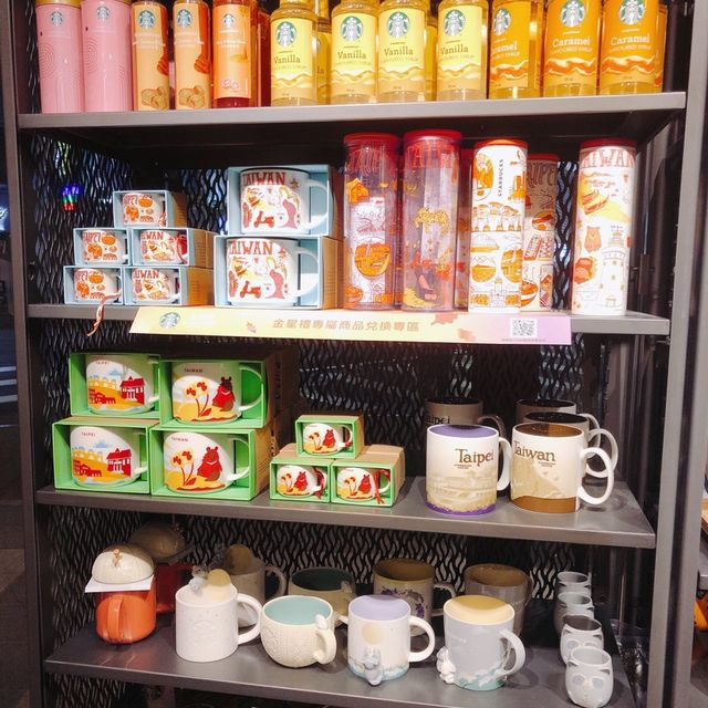 大又舒適✅☕️🫖STARBUCKS 星巴克 (台北圓環門市)