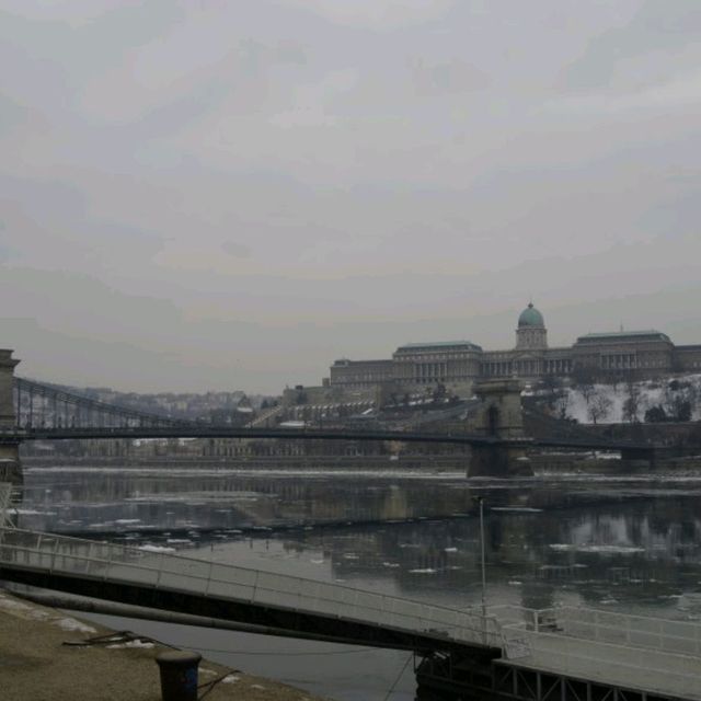 유럽여행 부다페스트 여행 Shoes on the Danube Bank