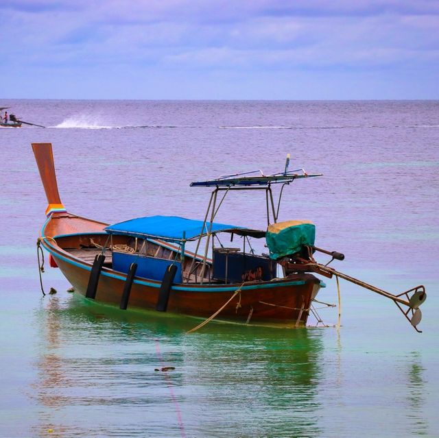 หาดพัทยา หลีเป๊ะ สตูล หาดสวย น้ำใส บรรยากาศดี