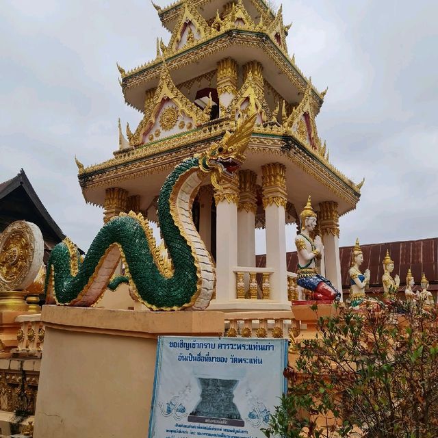 วัดพระแท่นบ้านแดงอ.พิบูลย์รักษ์ สงบสวยงามศักดิสิทธ