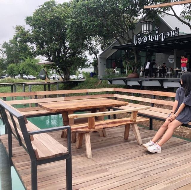 คาเฟ่