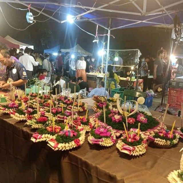 ยี่เป็ง - เชียงใหม่