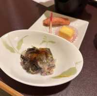 万座亭の夕食と朝食の様子