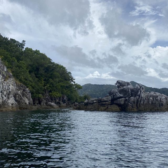 เกาะหินงาม อัญมณีสีดำ แห่งท้องทะเลไทย