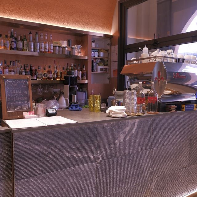 亞熱帶風情紅磚Cafe，享受法士西多士
