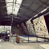 Bouldering near Helsinki Airport