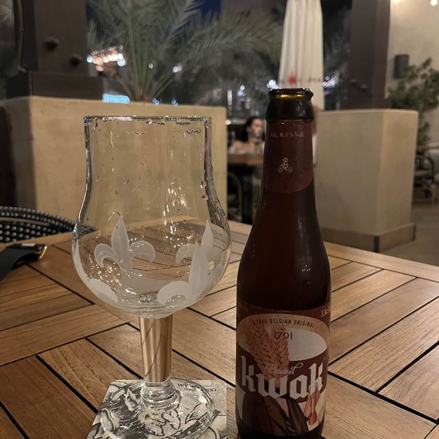두바이 벨기에 맥주카페 !