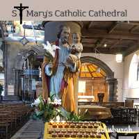隱藏於愛丁堡新城區的⛪️聖瑪麗主教座堂