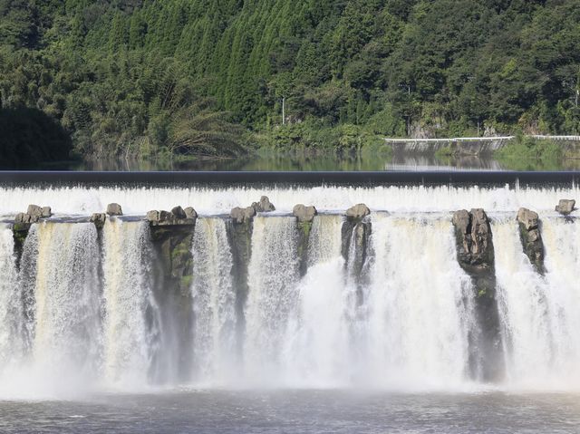 日本九州沈墮の滝