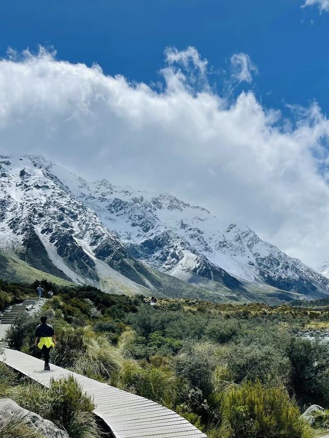 New Zealand hiking check-in point