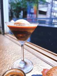 《蘭桂芳日系文青咖啡店》 