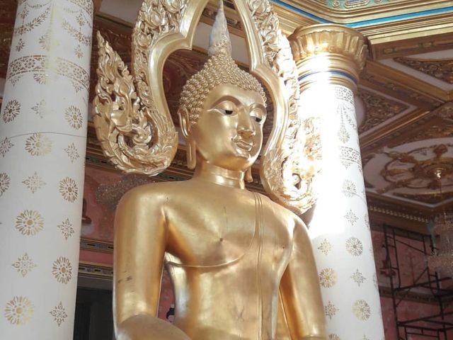 แลนด์มาร์คสายบุญ วัดแสนสุข เมืองชลบุรี 😊