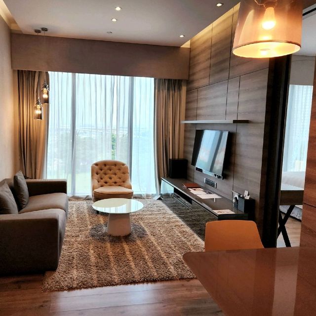Affordable Apartment suite Staycation in Sg!