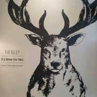 Satisfy your bubble craving at The Alley, J8