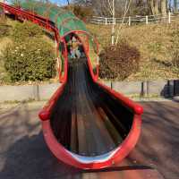 公園のテーマパークこどもの国