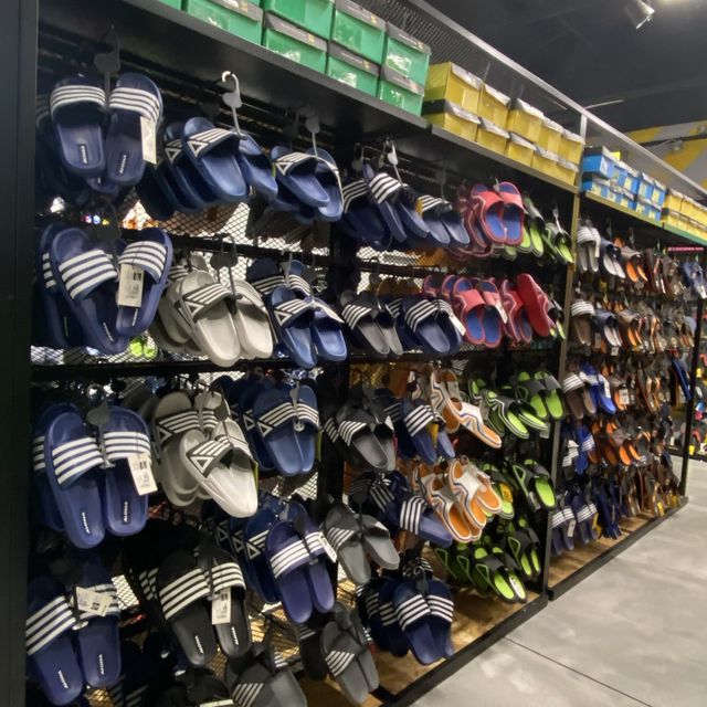The Zhoe Factory
