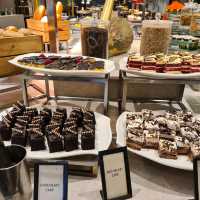 HILTON PETALING JAYA หรูหราท่ามกลางมนต์ขลัง